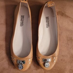 MK Tan Flats